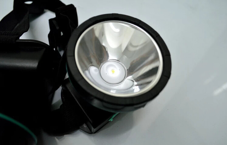 5W plastic Lithium battery headlamp LED waterproof lamp UD09011